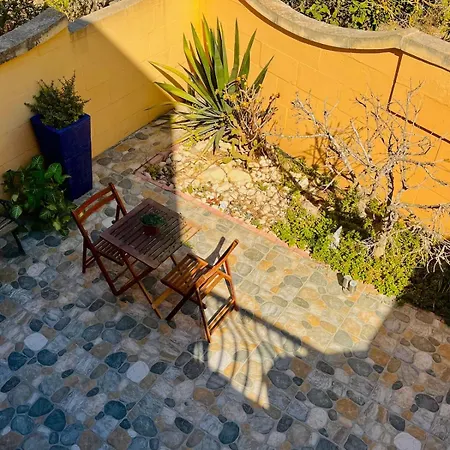 Case de vacanță Dorata - Gozo With Terrace & Field View