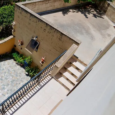 Dorata - Gozo With Terrace & Field View